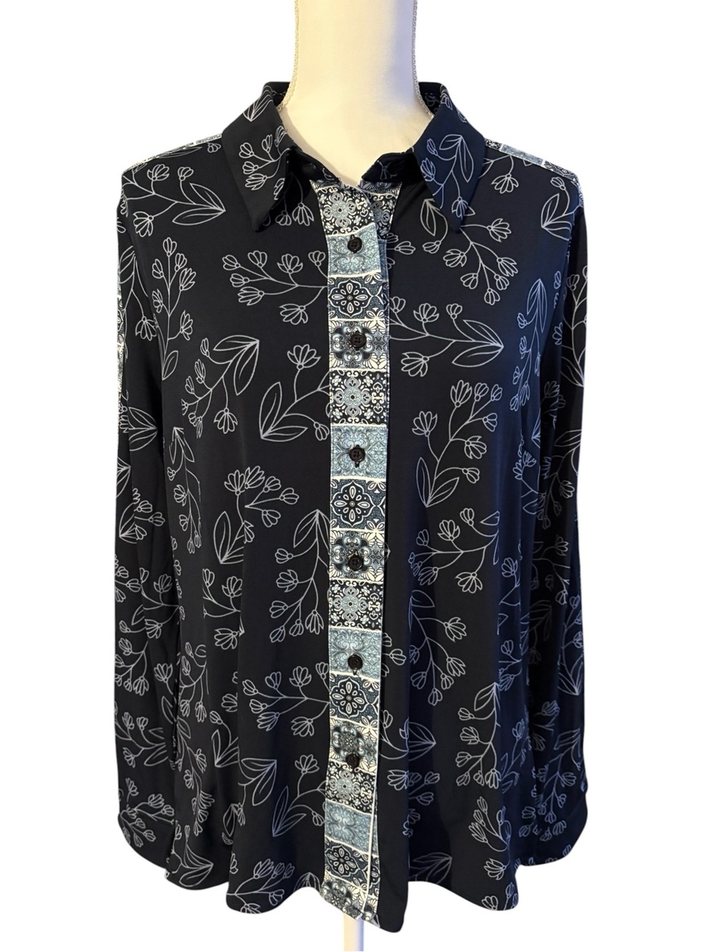 Badgley Mischka Mark & James Floral Button Front Blouse Size L